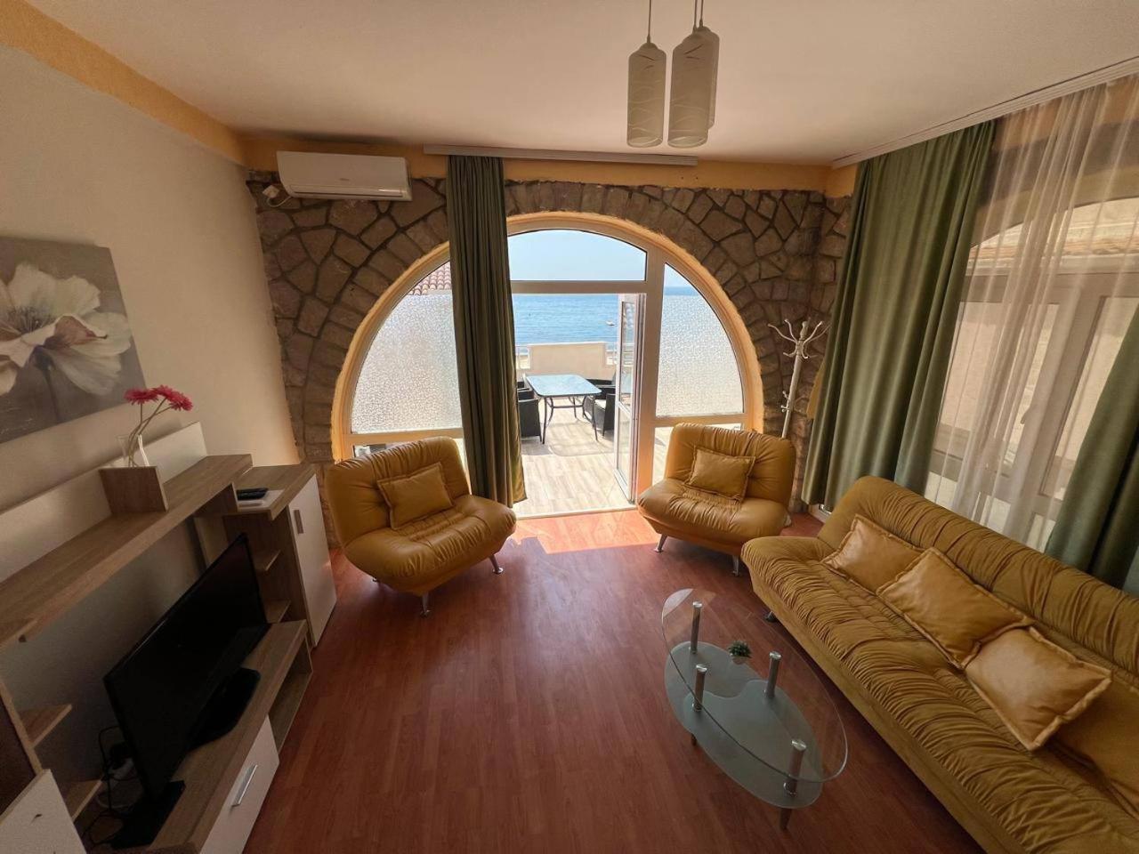 Apartmani Stari Grad 苏托莫雷 外观 照片